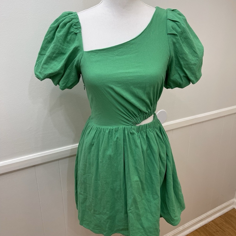 LUCCA NWT Green Puff Sleeve Dress With Cutout Size Small MSRP $74.99 - Picture 5 of 8